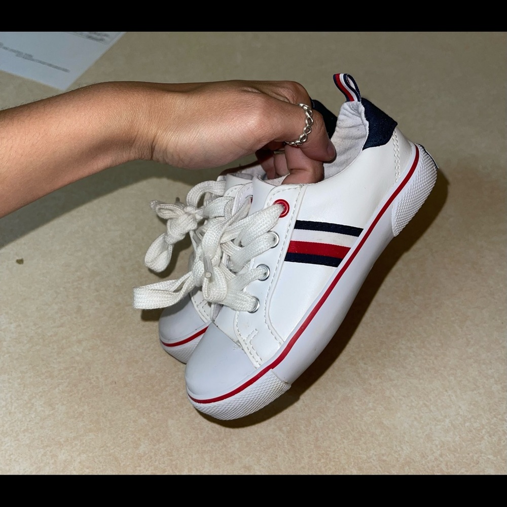 Tommy Hilfiger toddler sneaker